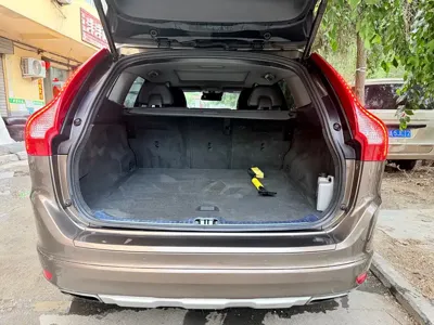 Volvo XC60 2016, 112000 км, за 53500 CNY - фото 11