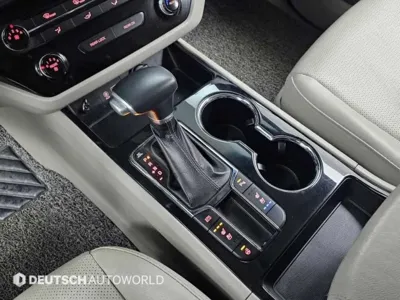 Kia Canival 2019, 114552 км, за 10800000 KRW - фото 9