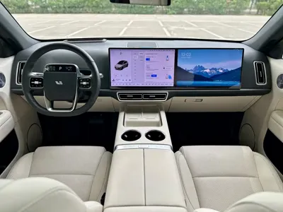 Li Auto Li L6 2025, 8000 км, за 218000 CNY - фото 40