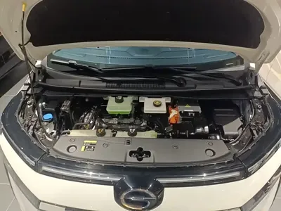 GAC Motor 传祺E8 PHEV 2024, 36400 км, за 145200 CNY - фото 20