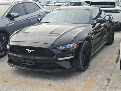 Ford Mustang · 2018 год