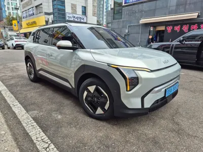 Kia EV3 2025, 2483 км, за 24940000 KRW - фото 2