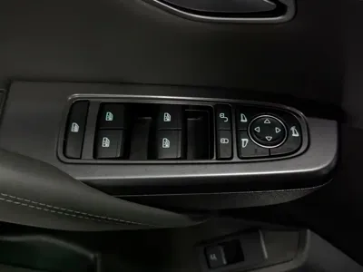 BYD L DM-i 2025, 9600 км, за 99800 CNY - фото 9