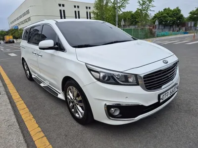 Kia Canival 2017, 261591 км, за 8300000 KRW
