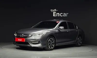 Honda Accord · 2016 год