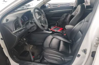 Hyundai Elantra (6th Generation 2016, 51300 км, за 51552.3 CNY - фото 17