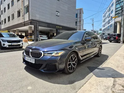 BMW 5-Series · 2022 год