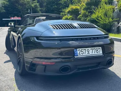 Porsche 911 2023, 6600 км, за 228800000 KRW