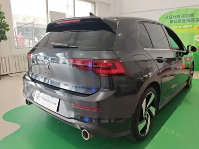 Volkswagen Golf GTI 2023, 32000 км, за 152800 CNY - фото 3