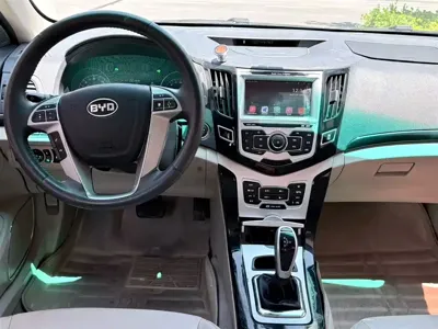 BYD e5 2017, 150000 км, за 19800 CNY - фото 6