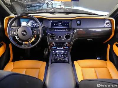 Rolls-Royce Cullinan 2021, 34900 км, за 406000000 KRW