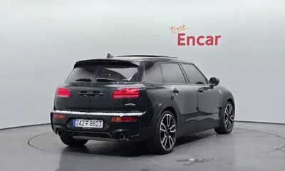 MINI Clubman 2023, 71083 км, за 25500000 KRW