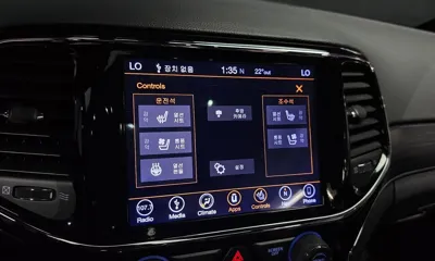 Jeep Cherokee 2019, 64321 км, за 19900000 KRW - фото 17