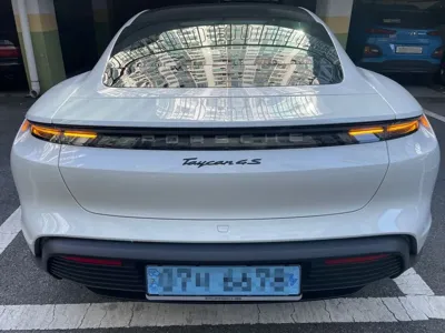 Porsche Taycan 2023, 37000 км, за 161130000 KRW