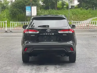 Toyota Corolla Cross 2025, 23000 км, за 76000 CNY