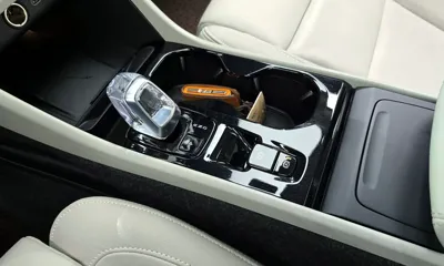 Volvo XC40 2025, 7897 км, за 43900000 KRW - фото 9