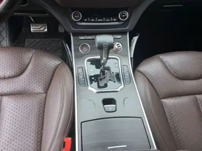 Landwind Landwind X7 2016, 59600 км, за 17500 CNY - фото 14