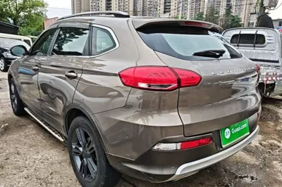 Leopaard CS10 2017, 100700 км, за 28943.44 CNY