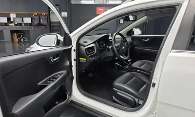 Kia Stonic 2018, 87314 км, за 8490000 KRW - фото 10