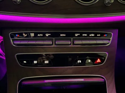 Mercedes-Benz E-Class 2022, 37023 км, за 34500000 KRW - фото 9