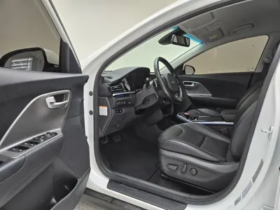 Kia Niro 2023, 119171 км, за 11920000 KRW - фото 9