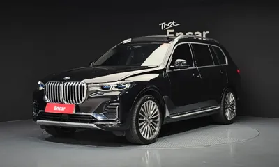 BMW X7 · 2022 год