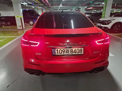 Maserati Ghibli 2020, 24000 км, за 36000000 KRW