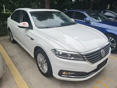 Volkswagen Lavida 2019, 117800 км, за 44100 CNY