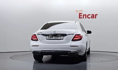 Mercedes-Benz E-Class 2019, 79292 км, за 21900000 KRW