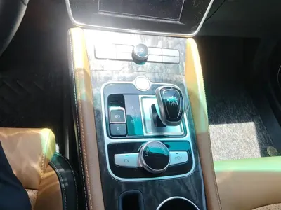 BYD Qin NEV 2018, 43200 км, за 30000 CNY - фото 16