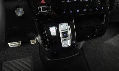 Hyundai Staria 2023, 54118 км, за 31500000 KRW - фото 9