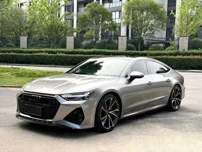 Audi A7 · 2020 год