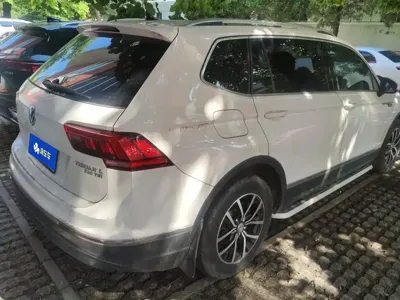 Volkswagen Tiguan L 2018, 46300 км, за 76000 CNY