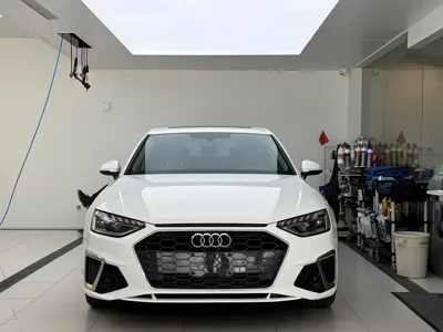 Audi A4L 2022, 33000 км, за 139800 CNY