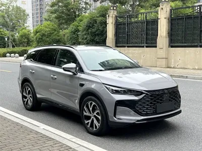 BYD Tang New Energy 2025, 3500 км, за 139000 CNY