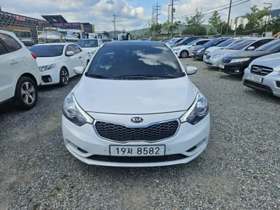 Kia K3 · 2014 год