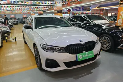 BMW 3 Series 2020, 93200 км, за 146224.32 CNY