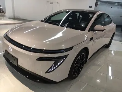 Nissan N7 2025, 3900 км, за 121400 CNY - фото 1