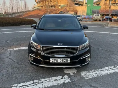 Kia Canival 2016, 244579 км, за 7800000 KRW - фото 1