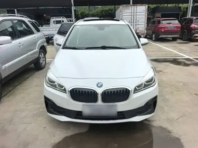 BMW 2 Series Active Tourer 2018, 108600 км, за 49500 CNY