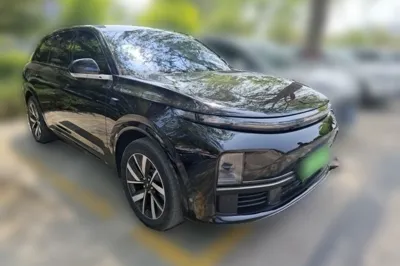 Li Auto L7 2023, 35600 км, за 207854.71 CNY
