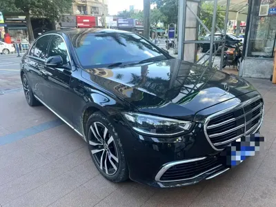 Mercedes-Benz S-Class 2022, 50000 км, за 550000 CNY