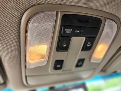 Kia Canival 2019, 116226 км, за 13800000 KRW - фото 11