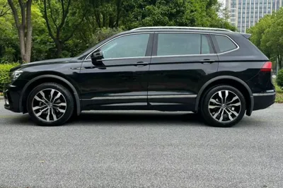 Volkswagen Tiguan L 2021, 62200 км, за 121612.57 CNY - фото 21