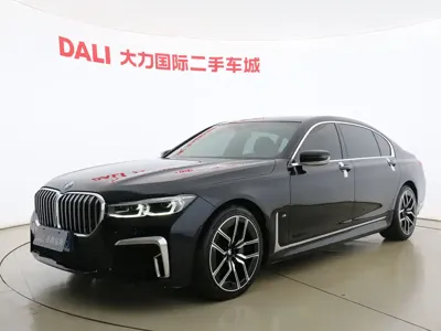BMW 7 Series · 2019 год