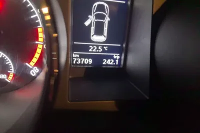 Skoda Yeti 2017, 73700 км, за 44431.19 CNY - фото 12
