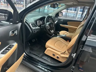 Dodge Journey 2016, 113000 км, за 23800 CNY - фото 13