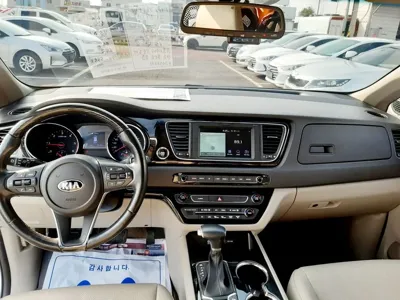 Kia Canival 2019, 151000 км, за 13000000 KRW - фото 10