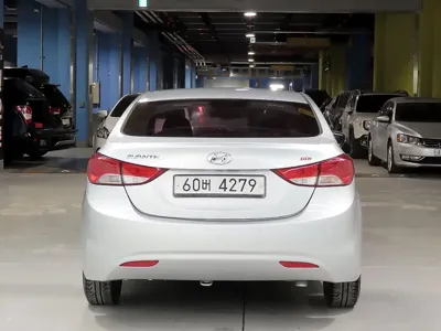 Hyundai Avante 2014, 88218 км, за 4700000 KRW
