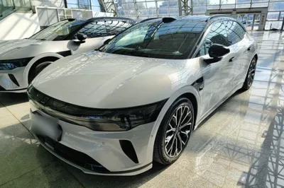 Zeekr 007GT · 2025 год